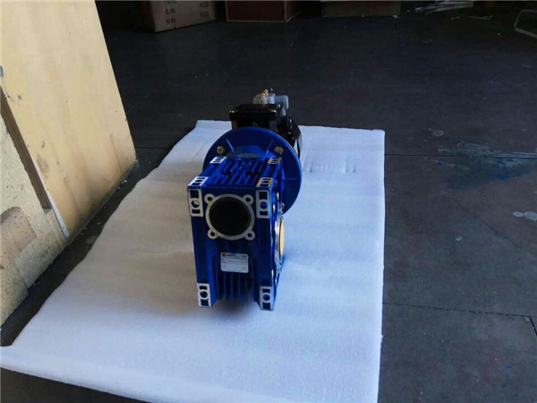 RV蝸輪蝸桿減速機(jī) (5) RV蝸輪蝸桿減速機(jī) (5)