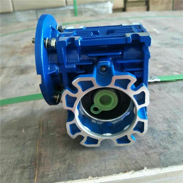 VEMTE蝸輪蝸桿減速機NMRV (16) VEMTE蝸輪蝸桿減速機NMRV (16)