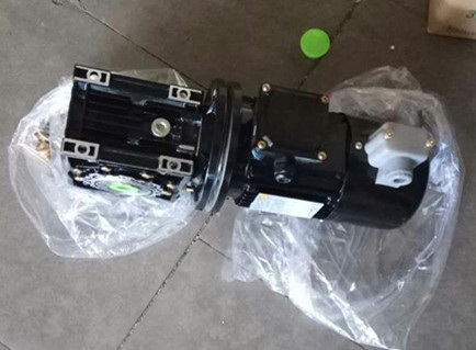 NMRV075減速機(jī),NMRV075130蝸輪蝸桿減速機(jī) NMRV075減速機(jī),NMRV075130蝸輪蝸桿減速機(jī)