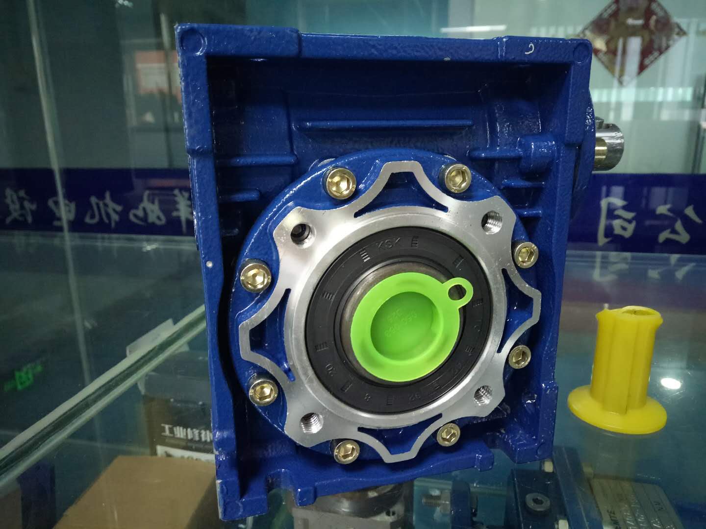 NMRV063減速機(jī),NMRV063110-400減速機(jī) NMRV063減速機(jī),NMRV063110-400減速機(jī)