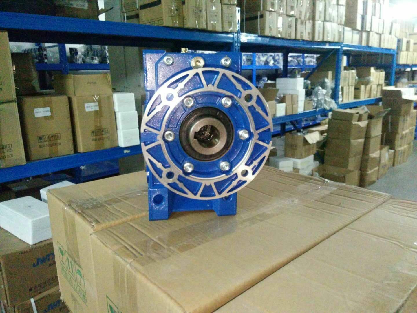 NMRV050減速機(jī),NMRV050090-Y80-0.75KW減速機(jī) NMRV050減速機(jī),NMRV050090-Y80-0.75KW減速機(jī)