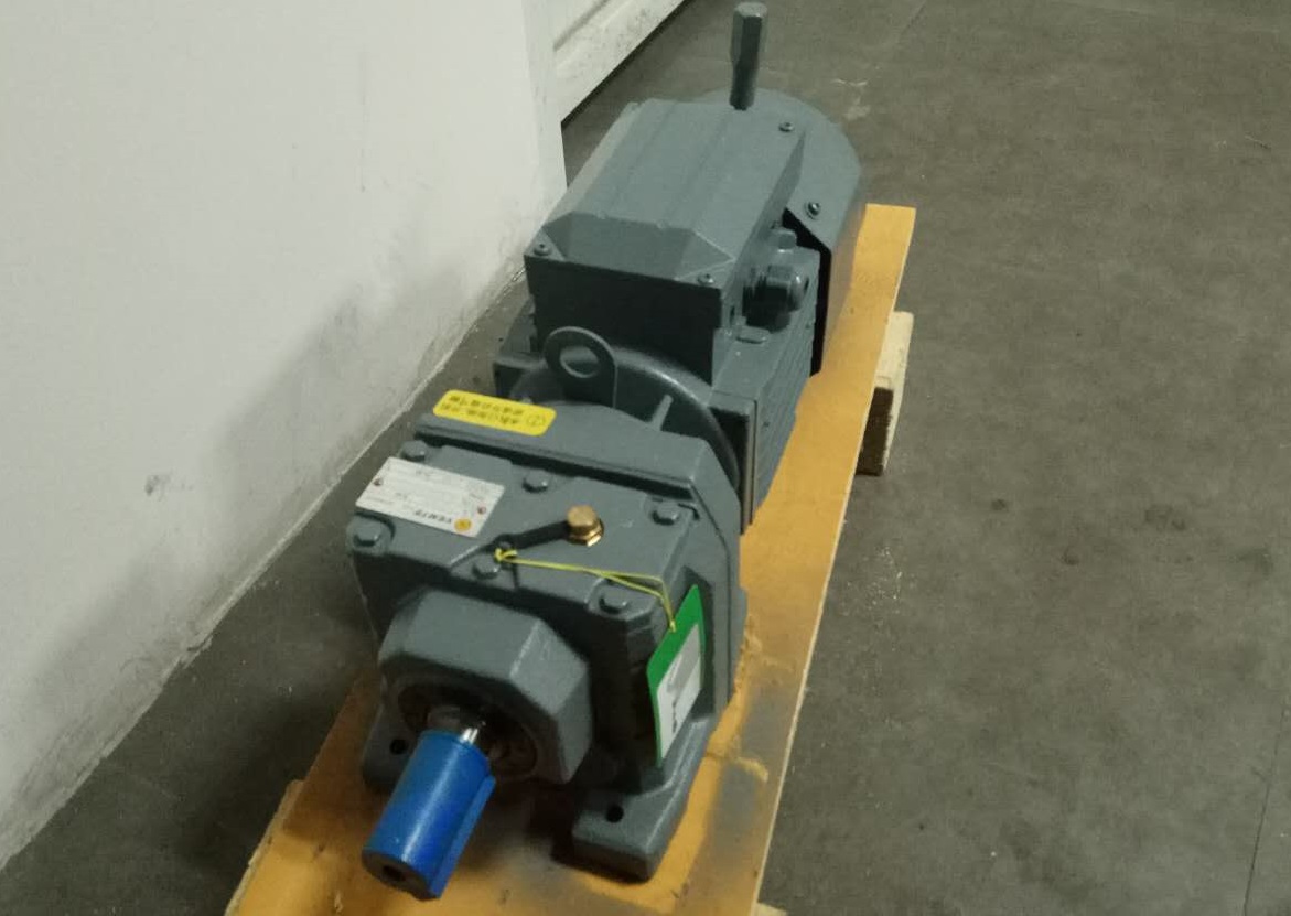 珠江減速機(jī),珠江減速機(jī)選型手冊資料樣本下載,珠江減速機(jī)樣本,珠江減速機(jī)選型資料 珠江減速機(jī),珠江減速機(jī)選型手冊資料樣本下載,珠江減速機(jī)樣本,珠江減速機(jī)選型資料