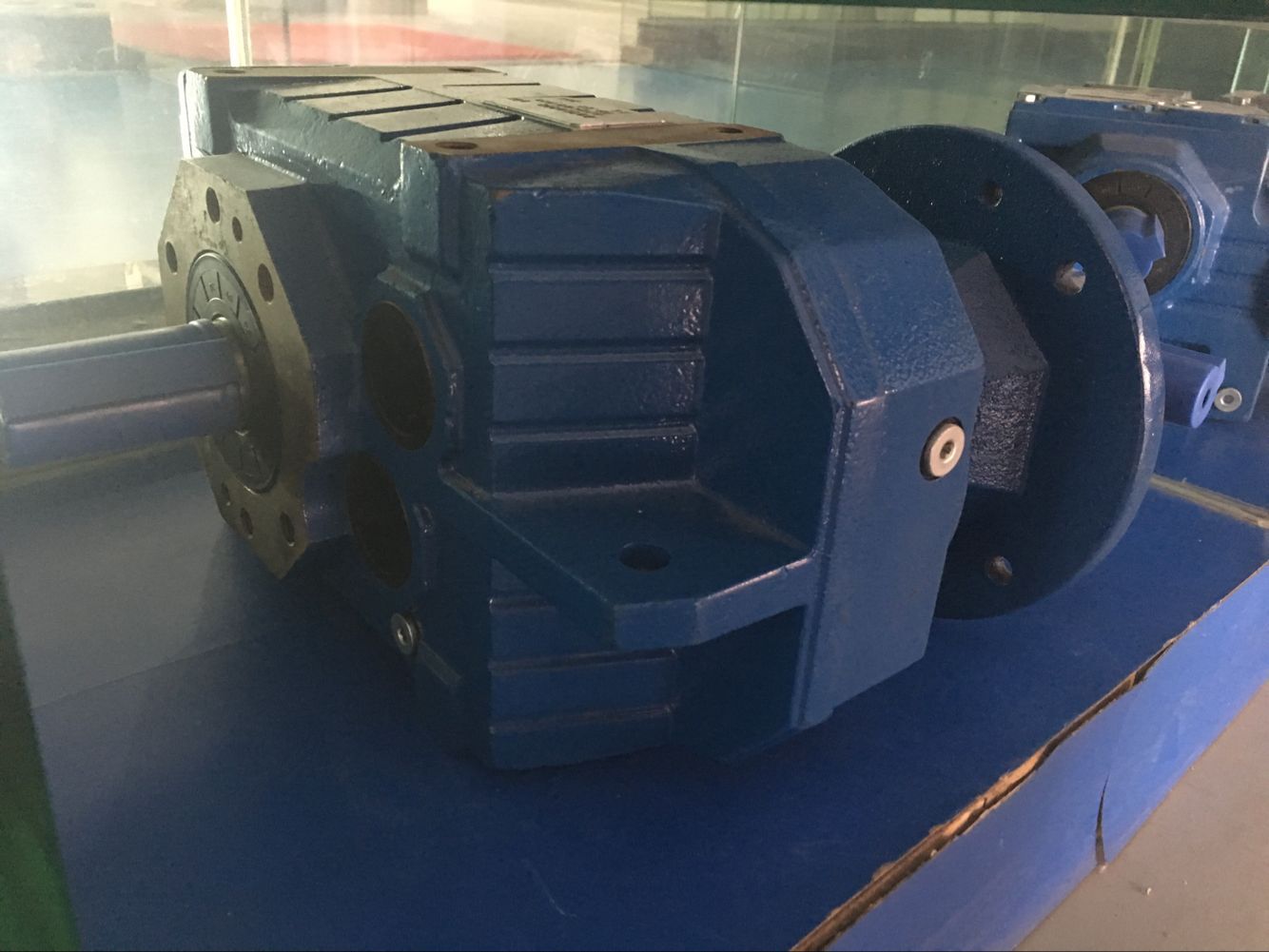 GFF47DS80減速機(jī),F47減速機(jī),鋸末機(jī)減速機(jī) GFF47DS80減速機(jī),F47減速機(jī),鋸末機(jī)減速機(jī)