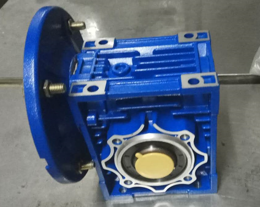 NMRV063蝸輪減速機(jī),硫化機(jī)減速機(jī),RV63減速機(jī) NMRV063蝸輪減速機(jī),硫化機(jī)減速機(jī),RV63減速機(jī)