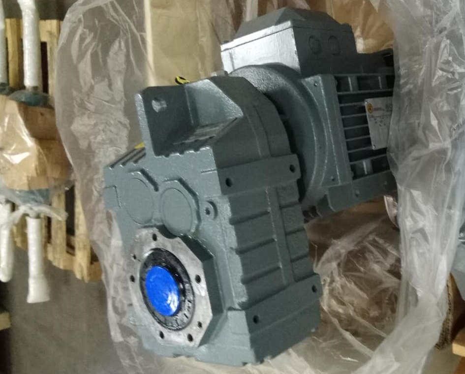 包膜機(jī)減速機(jī),FA47減速機(jī),齒輪減速機(jī),F系列減速機(jī) 包膜機(jī)減速機(jī),FA47減速機(jī),齒輪減速機(jī),F系列減速機(jī)