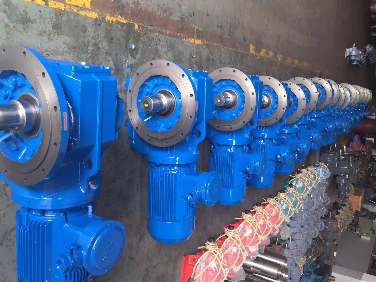 排焊機(jī)減速機(jī),K57減速機(jī),齒輪減速電機(jī),齒輪減速機(jī) 排焊機(jī)減速機(jī),K57減速機(jī),齒輪減速電機(jī),齒輪減速機(jī)