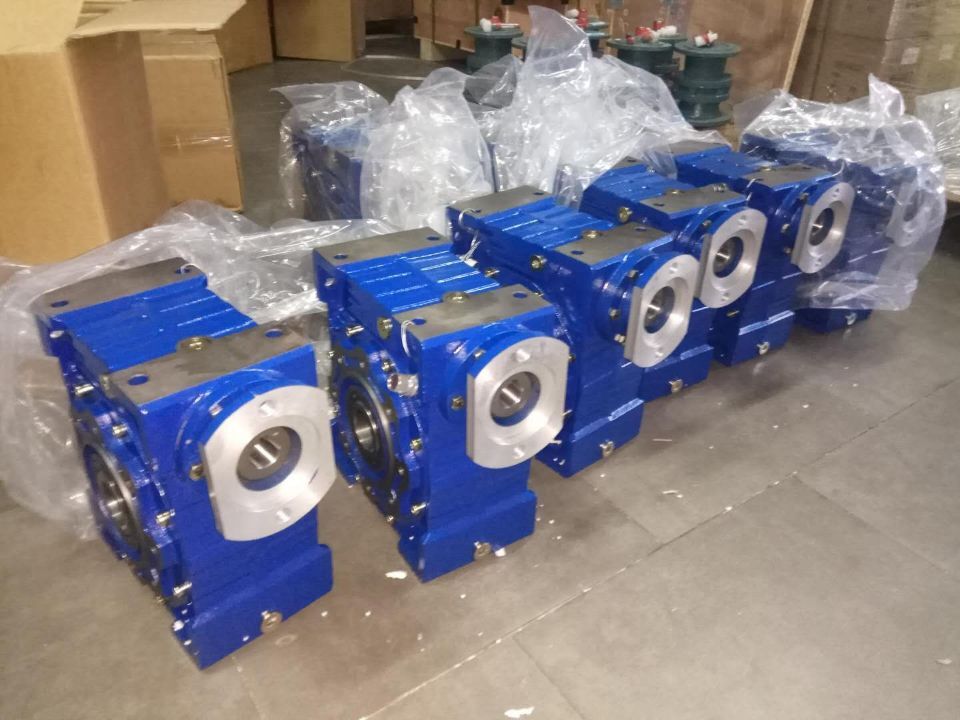 粉塵加濕機(jī)減速機(jī),NMRV110減速機(jī),NMRV110渦輪減速機(jī),齒輪減速電機(jī) 粉塵加濕機(jī)減速機(jī),NMRV110減速機(jī),NMRV110渦輪減速機(jī),齒輪減速電機(jī)