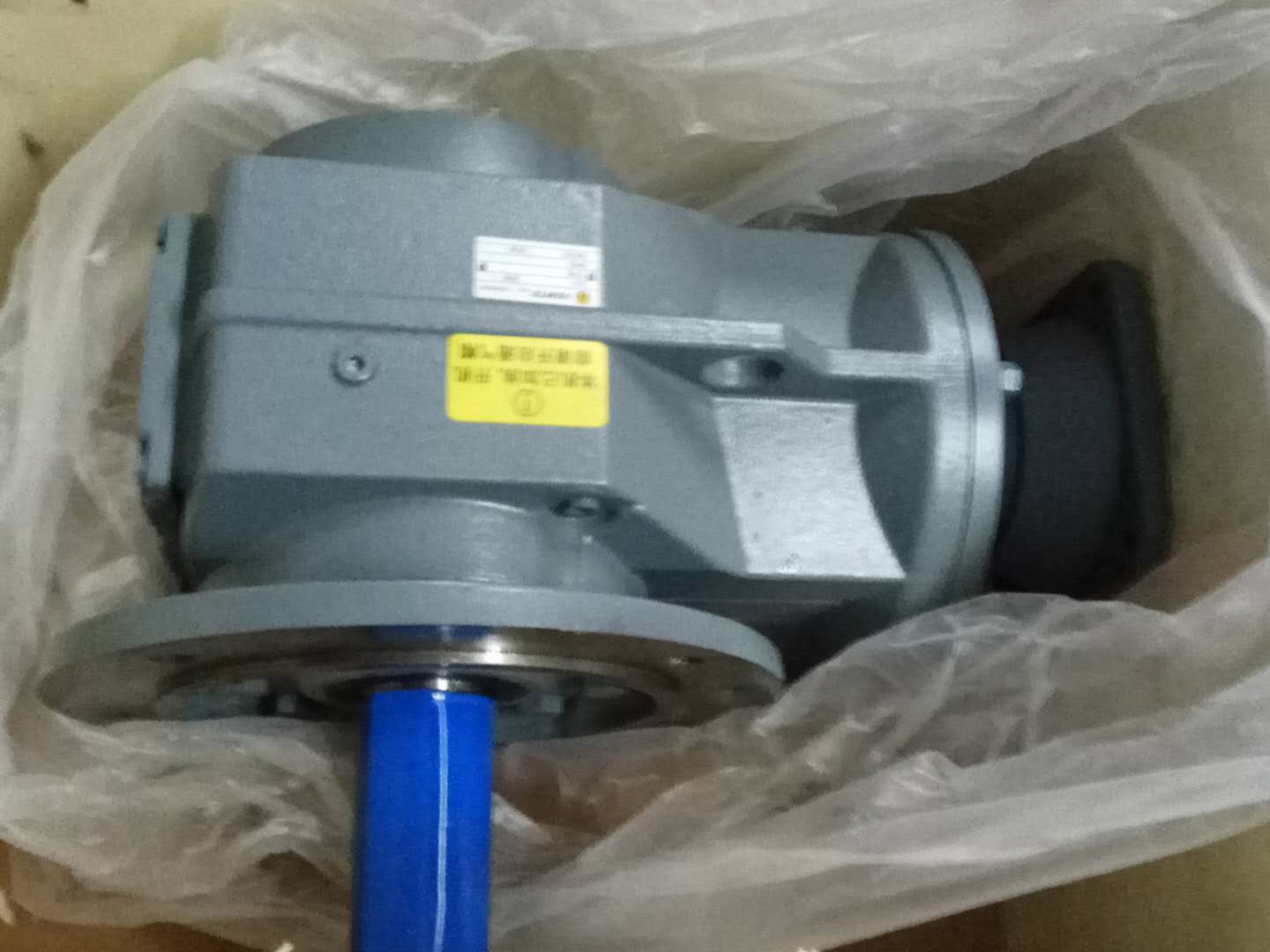 吊桿升降機(jī)減速機(jī),錐齒輪減速機(jī),K47DRE63M4,減速機(jī)K47 吊桿升降機(jī)減速機(jī),錐齒輪減速機(jī),K47DRE63M4,減速機(jī)K47