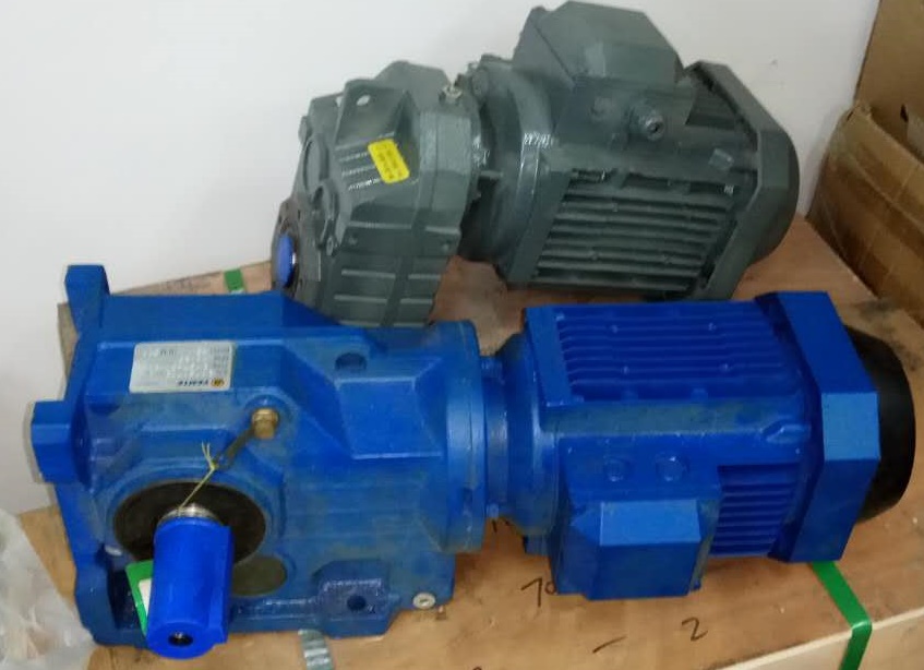 減速機(jī)F77DRE63M4 減速機(jī)F77DRE63M4