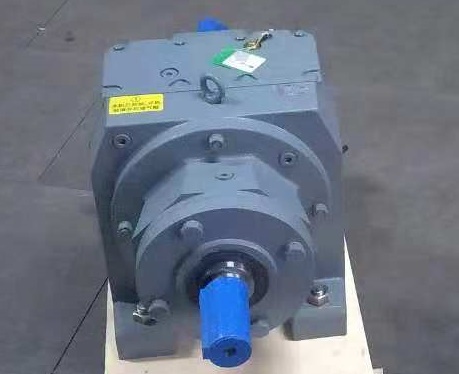 減速機(jī)R47DRFE63M4 減速機(jī)R47DRFE63M4