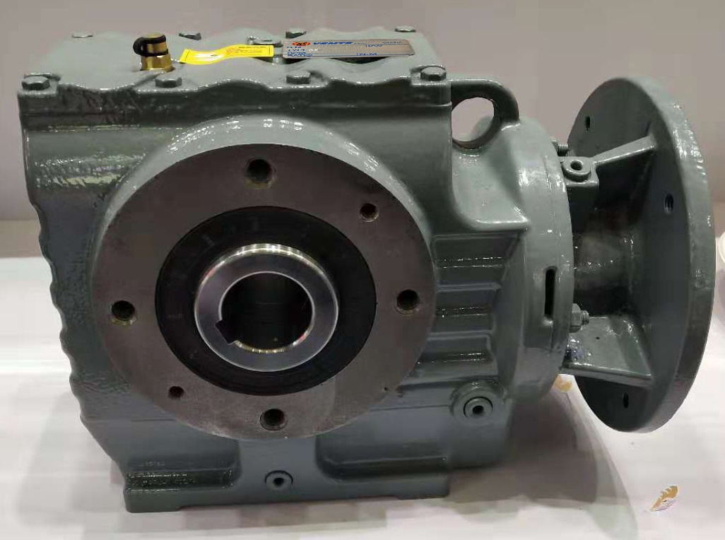 減速機(jī)SA77DV100M4 減速機(jī)SA77DV100M4