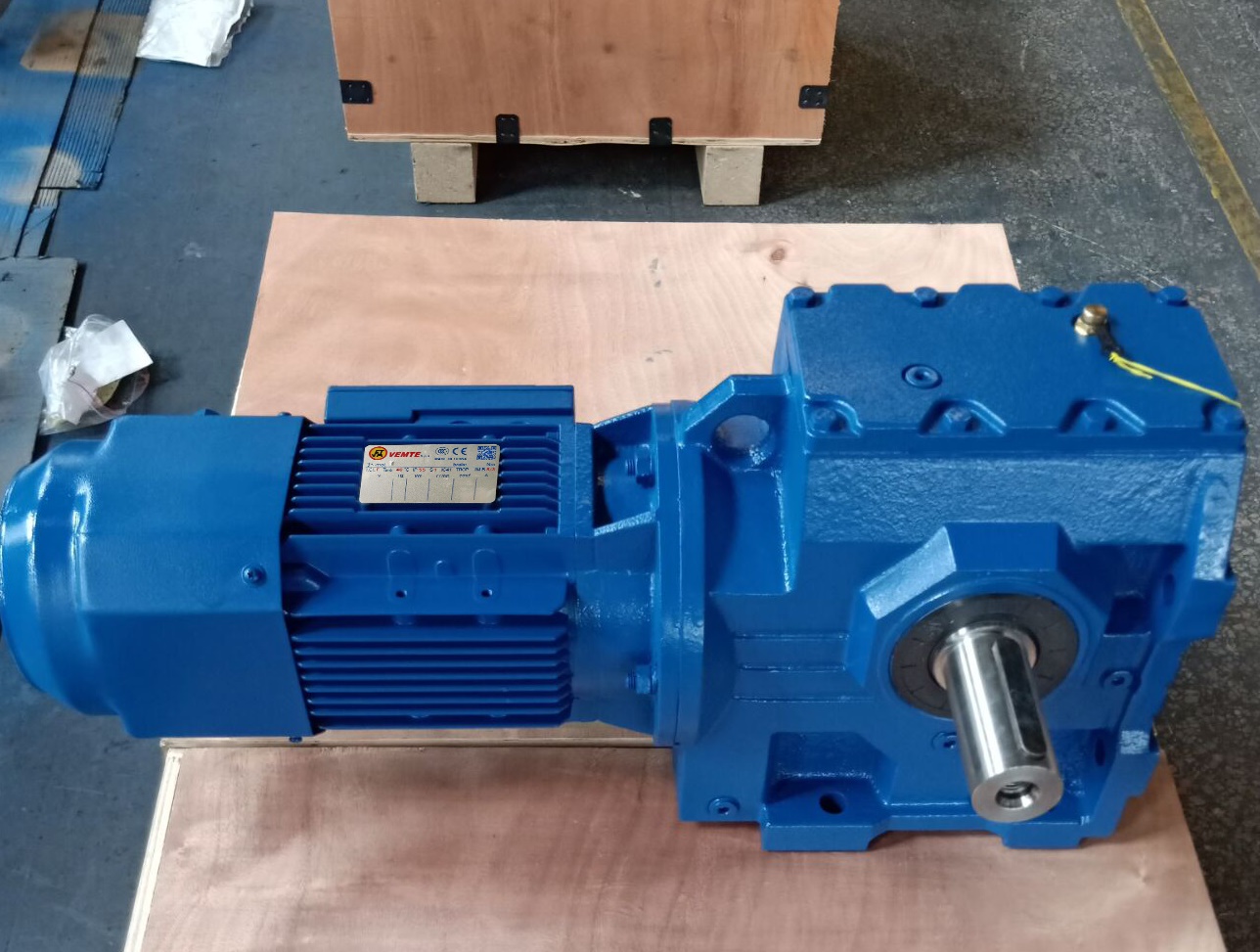 減速機S37RF17 減速機S37RF17