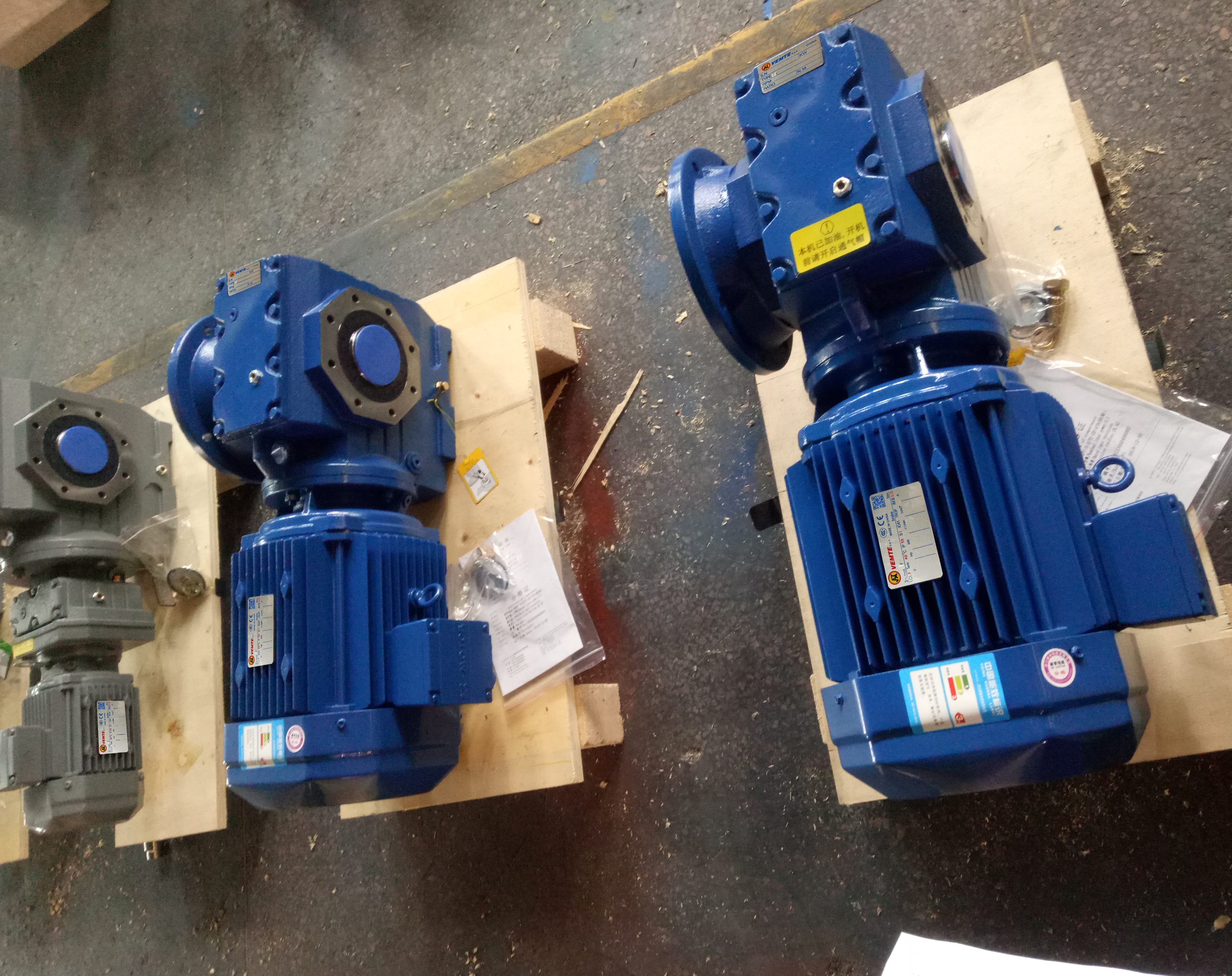 減速機(jī)SAF57DV80M4 減速機(jī)SAF57DV80M4