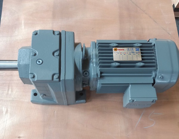 齒輪減速機,齒輪減速電機,農(nóng)業(yè)機械減速機,傳送設(shè)備減速機 齒輪減速機,齒輪減速電機,農(nóng)業(yè)機械減速機,傳送設(shè)備減速機