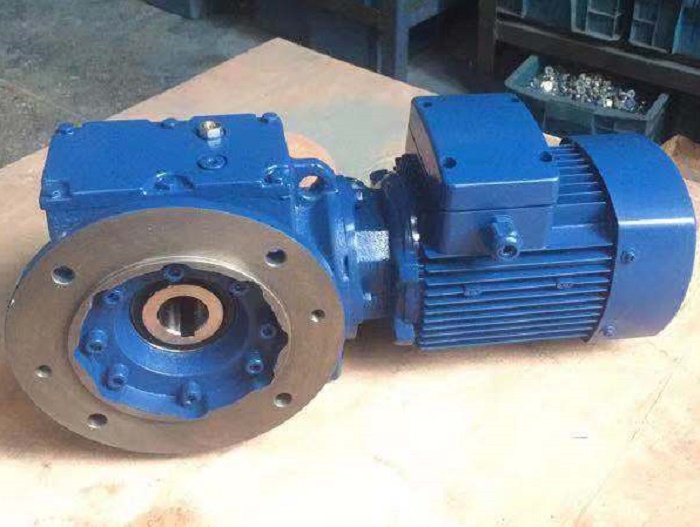 江特減速機(jī) 江特減速機(jī)