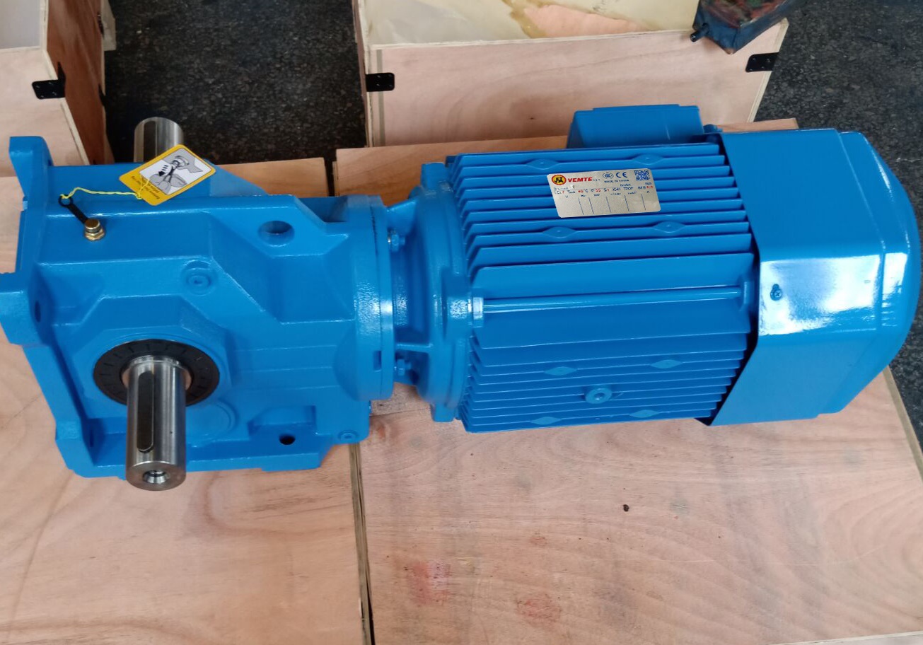 K157DRS250M4減速機(jī) K157DRS250M4減速機(jī)