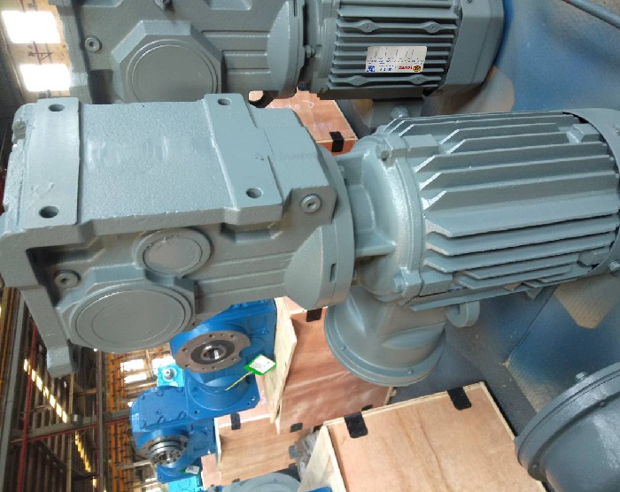 減速機(jī)K97DRE132M4 減速機(jī)K97DRE132M4