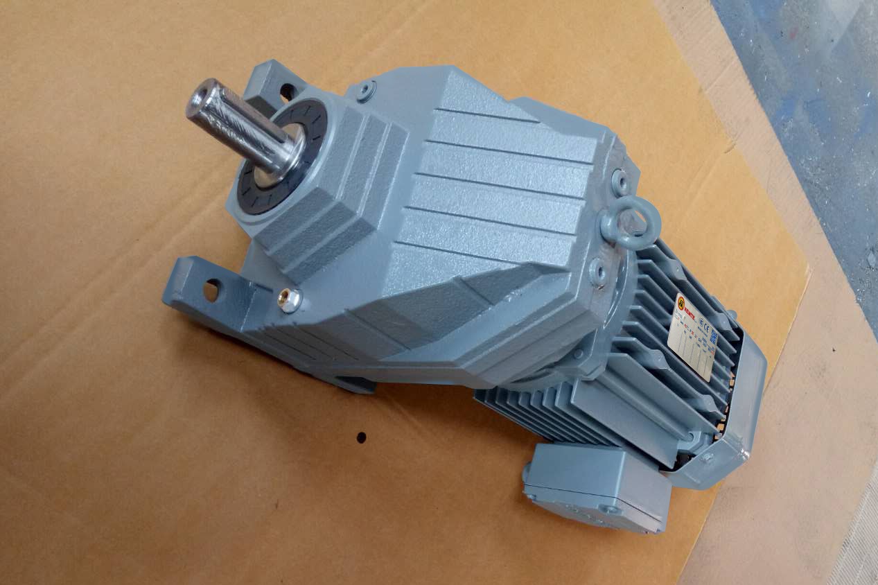 GRX57Y90L4,1.5KW齒輪減速電機(jī),3.5比減速機(jī),400轉(zhuǎn)減速機(jī) GRX57Y90L4,1.5KW齒輪減速電機(jī),3.5比減速機(jī),400轉(zhuǎn)減速機(jī)