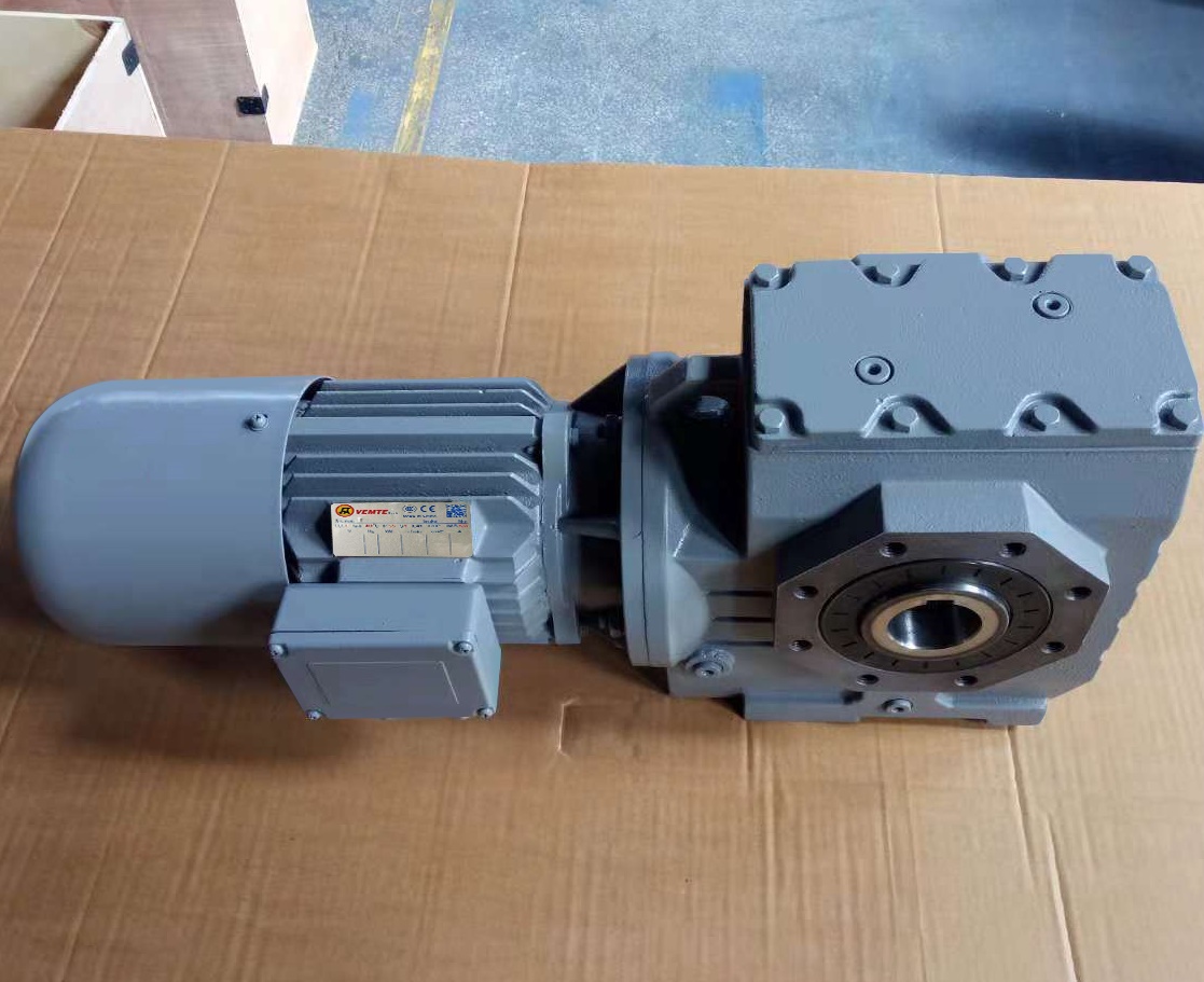 減速機SA47Y90S4AD2 減速機SA47Y90S4AD2