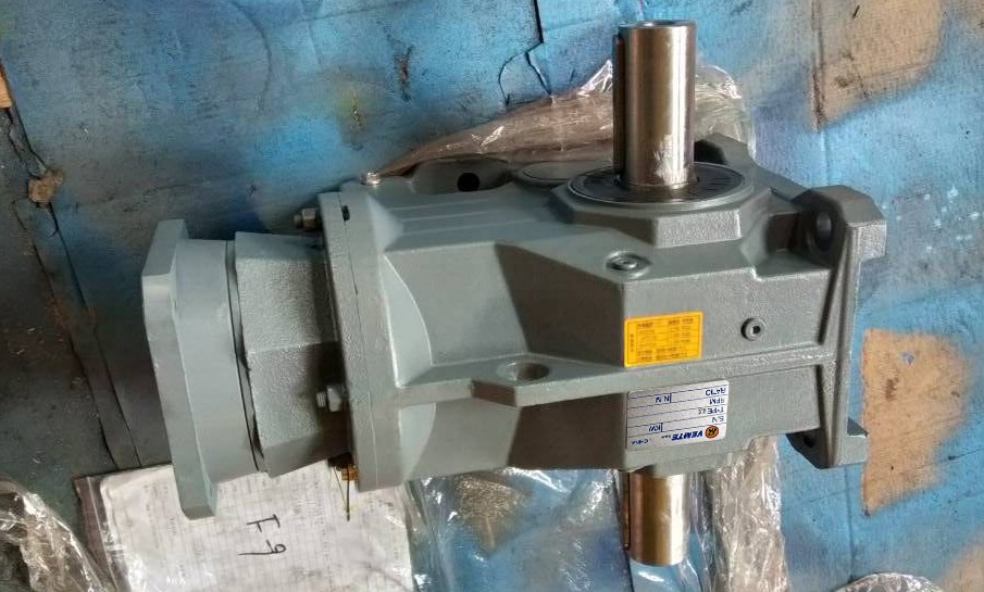 雙出軸減速機(jī),K系列減速機(jī),S系列減速機(jī),雙輸出減速機(jī) 雙出軸減速機(jī),K系列減速機(jī),S系列減速機(jī),雙輸出減速機(jī)