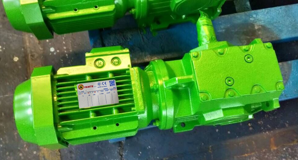 S77減速機(jī).電機(jī)減速機(jī)一體機(jī),30比減速機(jī),蝸輪減速機(jī),自鎖減速機(jī) S77減速機(jī).電機(jī)減速機(jī)一體機(jī),30比減速機(jī),蝸輪減速機(jī),自鎖減速機(jī)