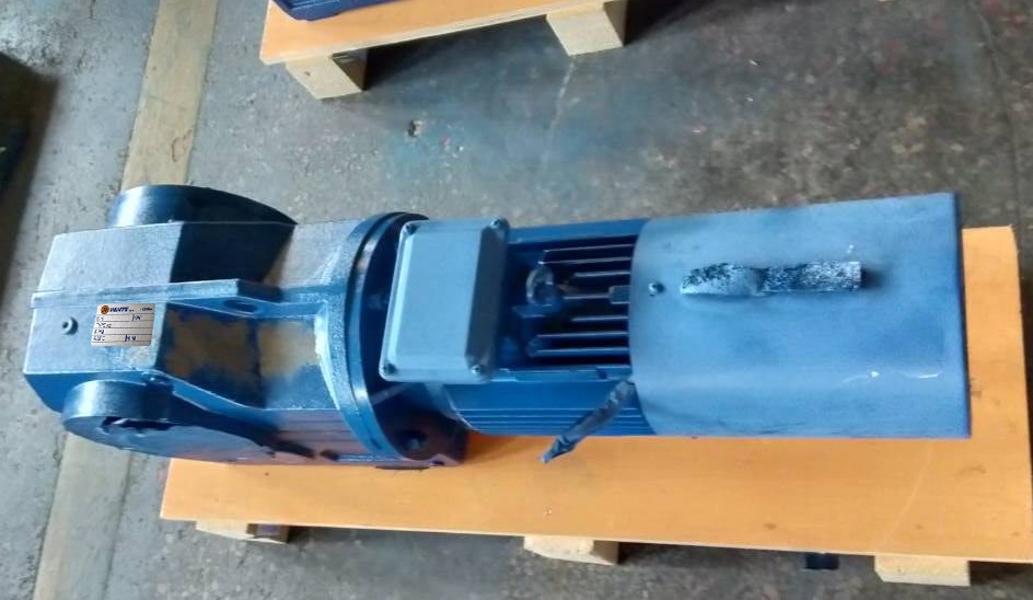 減速機(jī),雙級(jí)減速機(jī),1.5轉(zhuǎn)減速機(jī),1300NM減速機(jī),KA型減速機(jī) 減速機(jī),雙級(jí)減速機(jī),1.5轉(zhuǎn)減速機(jī),1300NM減速機(jī),KA型減速機(jī)