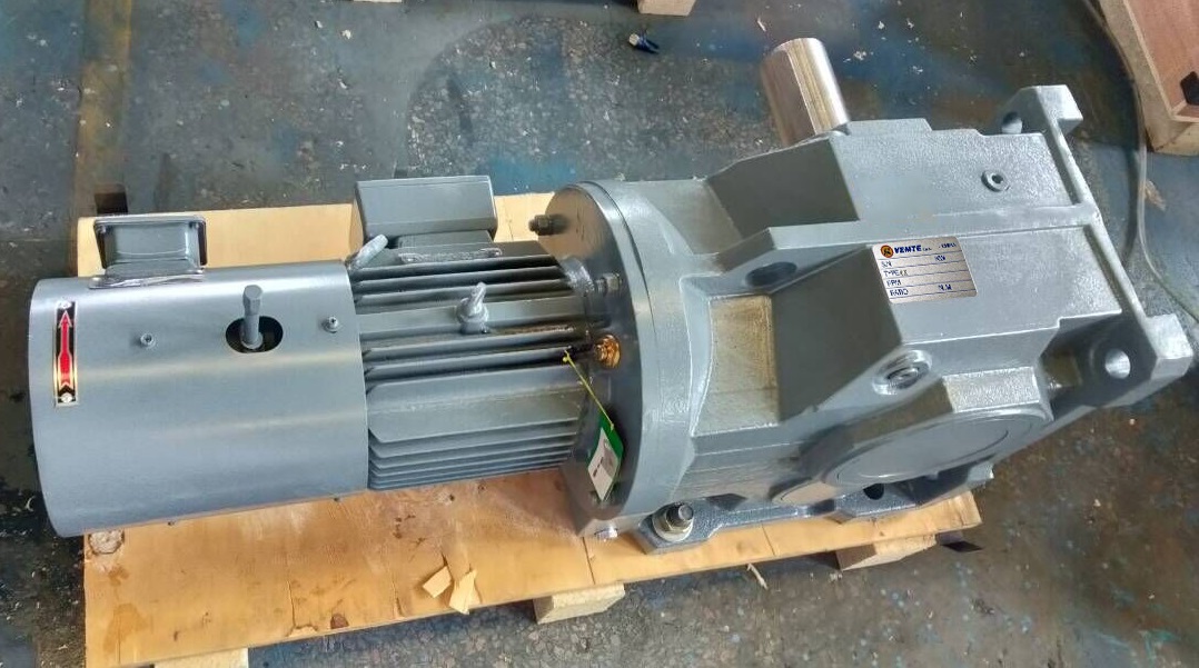 直角減速機(jī),K系列減速機(jī) ,1.5KW制動電機(jī)減速機(jī),45轉(zhuǎn)減速機(jī) 直角減速機(jī),K系列減速機(jī) ,1.5KW制動電機(jī)減速機(jī),45轉(zhuǎn)減速機(jī)