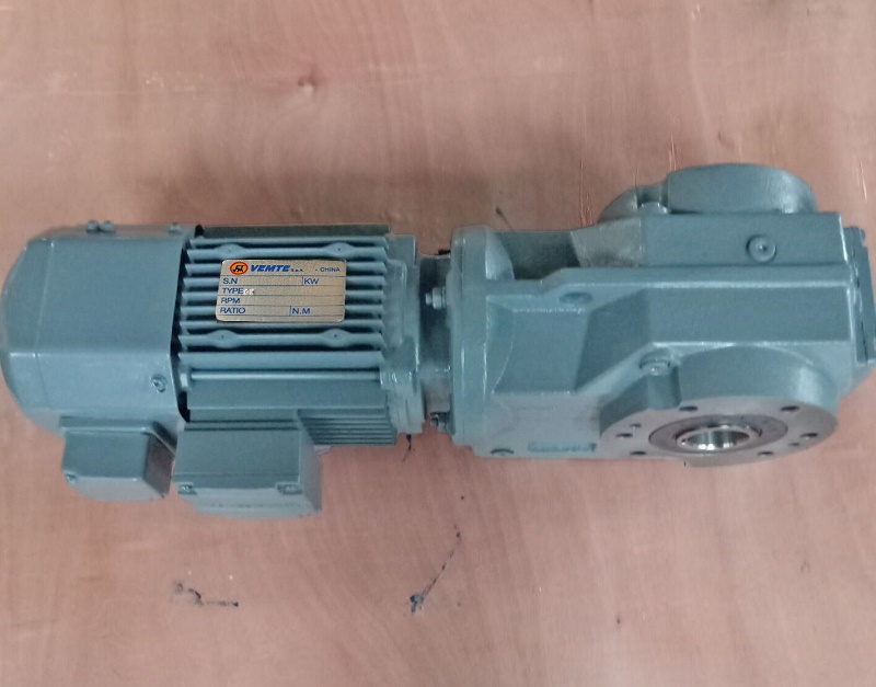 魯?shù)聹p速機(jī) 魯?shù)聹p速機(jī)