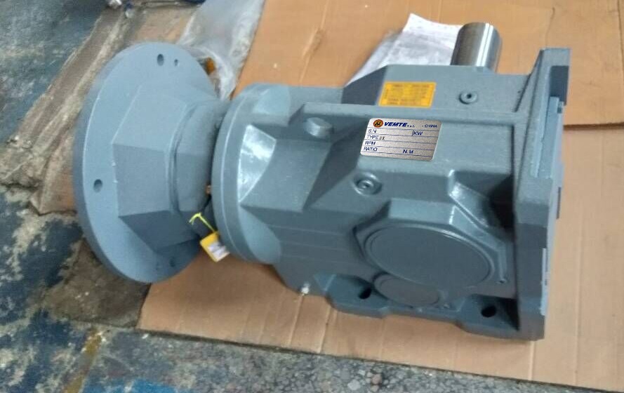 K型減速機(jī),7.5KW減速機(jī),20比減速機(jī),機(jī)械設(shè)備減速機(jī),直角減速機(jī) K型減速機(jī),7.5KW減速機(jī),20比減速機(jī),機(jī)械設(shè)備減速機(jī),直角減速機(jī)