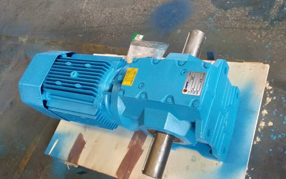 磨床減速機(jī),自鎖減速機(jī),4KW減速機(jī),10.03比減速機(jī),S型減速機(jī) 磨床減速機(jī),自鎖減速機(jī),4KW減速機(jī),10.03比減速機(jī),S型減速機(jī)