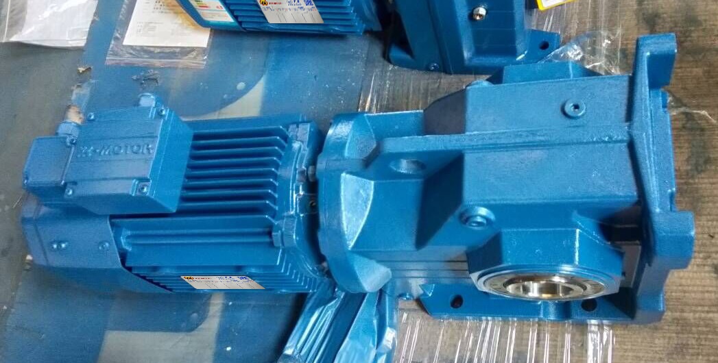 5.5KW減速機(jī),7.5KW減速機(jī),四大系列減速機(jī),減速機(jī)電機(jī) 5.5KW減速機(jī),7.5KW減速機(jī),四大系列減速機(jī),減速機(jī)電機(jī)