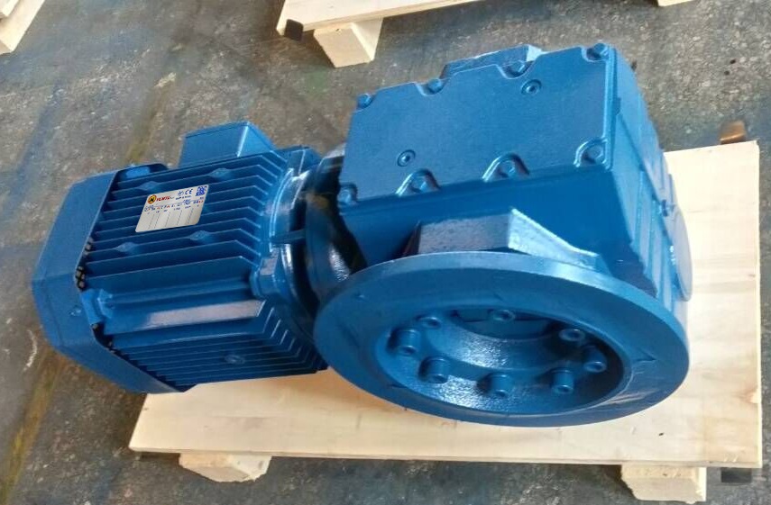 蝸輪蝸桿減速機(jī),60比減速機(jī),自鎖減速機(jī),100NM減速機(jī) 蝸輪蝸桿減速機(jī),60比減速機(jī),自鎖減速機(jī),100NM減速機(jī)