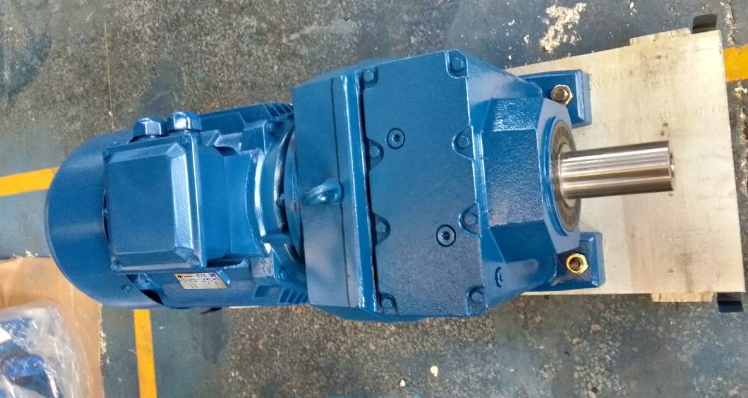 10噸負(fù)載減速機(jī),轉(zhuǎn)盤(pán)設(shè)備減速機(jī),減速機(jī)選型,齒輪減速機(jī) 10噸負(fù)載減速機(jī),轉(zhuǎn)盤(pán)設(shè)備減速機(jī),減速機(jī)選型,齒輪減速機(jī)