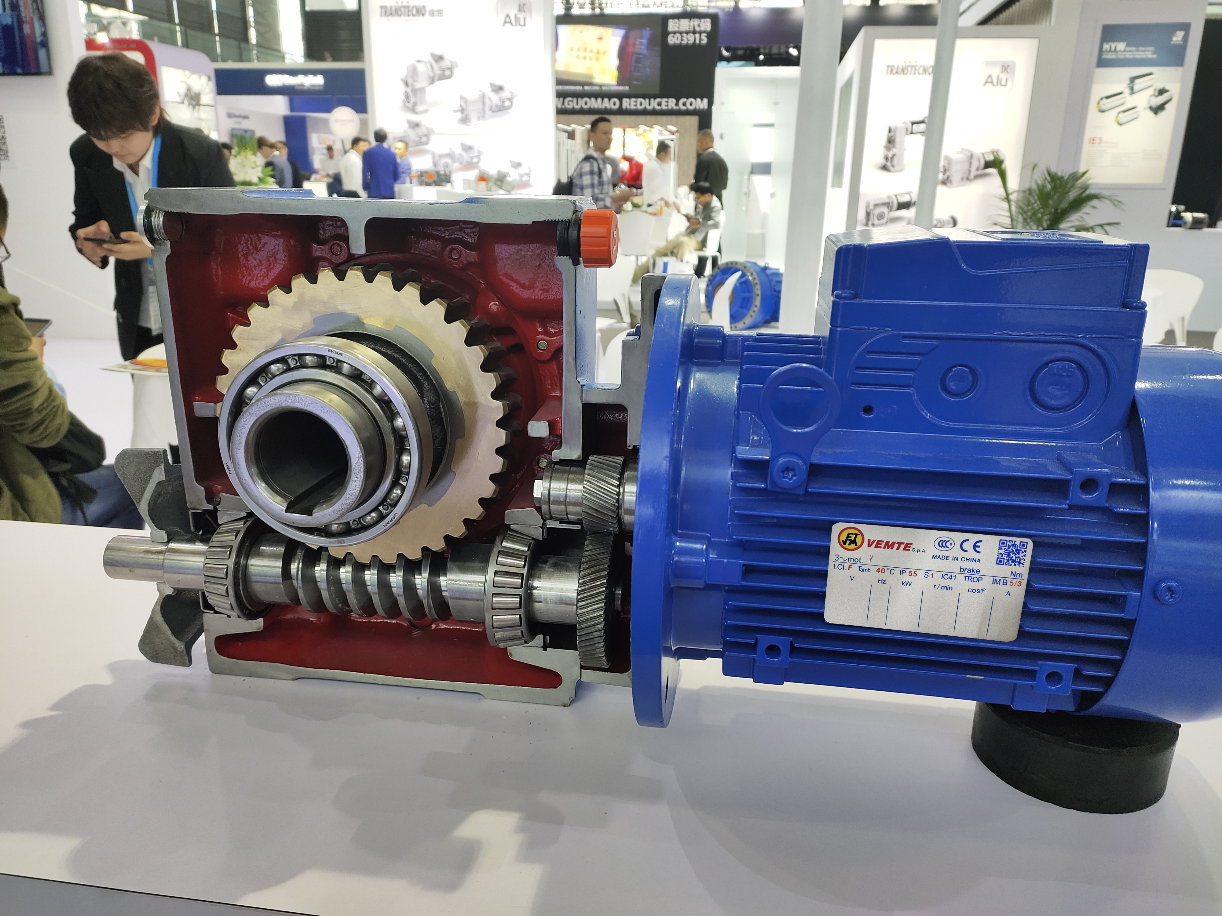 蝸輪蝸桿減速機,伺服減速機,步進電機減速機,直流電機減速機,精密減速機 蝸輪蝸桿減速機,伺服減速機,步進電機減速機,直流電機減速機,精密減速機