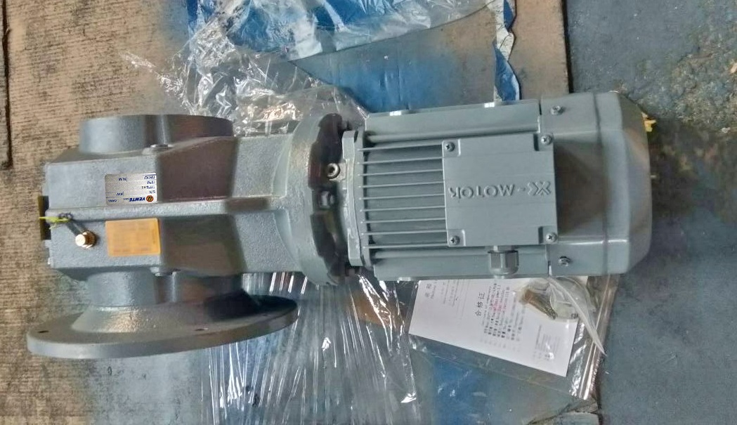 2.2KW蝸輪減速機(jī),SAF型減速機(jī) 2.2KW蝸輪減速機(jī),SAF型減速機(jī)