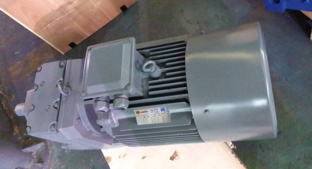 2KW調(diào)速電機減速機,350NM減速機 2KW調(diào)速電機減速機,350NM減速機