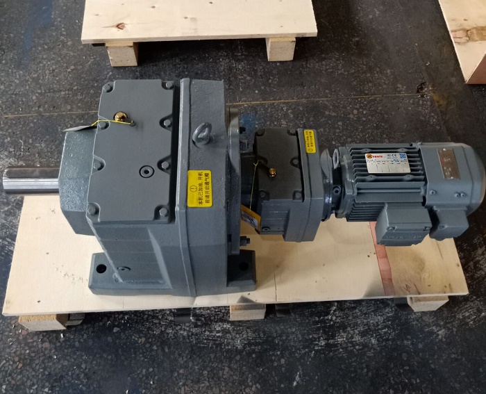 R107齒輪減速電機(jī) R107齒輪減速電機(jī)