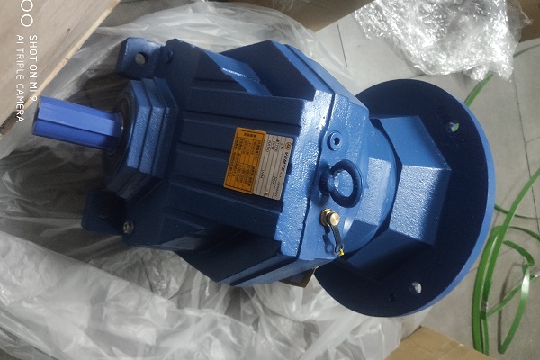 利勃海爾減速機(jī)選型手冊(cè)資料樣本下載,利勃海爾減速機(jī) 利勃海爾減速機(jī)選型手冊(cè)資料樣本下載,利勃海爾減速機(jī)