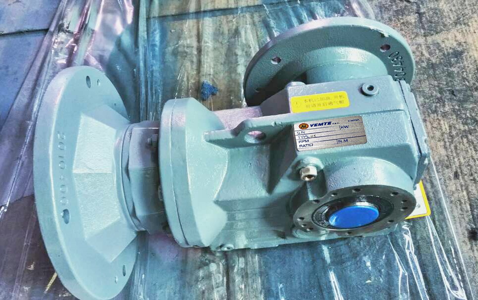 KAF97減速機(jī),直角減速機(jī),5.5KW電機(jī)減速機(jī),中空減速機(jī) KAF97減速機(jī),直角減速機(jī),5.5KW電機(jī)減速機(jī),中空減速機(jī)