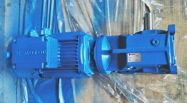 立體車(chē)庫(kù)減速機(jī),齒輪減速機(jī),直角減速機(jī),大扭矩減速機(jī) 立體車(chē)庫(kù)減速機(jī),齒輪減速機(jī),直角減速機(jī),大扭矩減速機(jī)