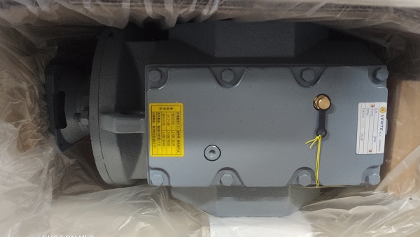 顆粒機減速機,伺服減速機,蝸輪蝸桿減速機,2KW減速機 顆粒機減速機,伺服減速機,蝸輪蝸桿減速機,2KW減速機