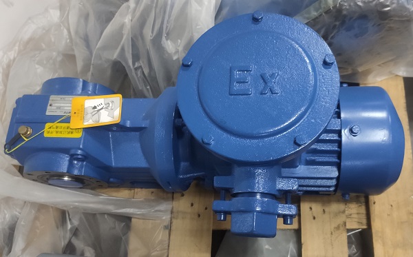 防爆減速機(jī),軌道驅(qū)動裝置減速機(jī),齒輪減速機(jī),直角減速機(jī) 防爆減速機(jī),軌道驅(qū)動裝置減速機(jī),齒輪減速機(jī),直角減速機(jī)