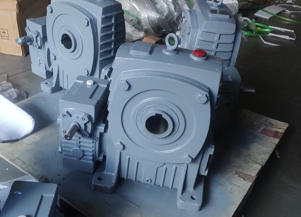 鼎裕減速機(jī)選型手冊資料樣本下載,鼎裕減速機(jī) 鼎裕減速機(jī)選型手冊資料樣本下載,鼎裕減速機(jī)