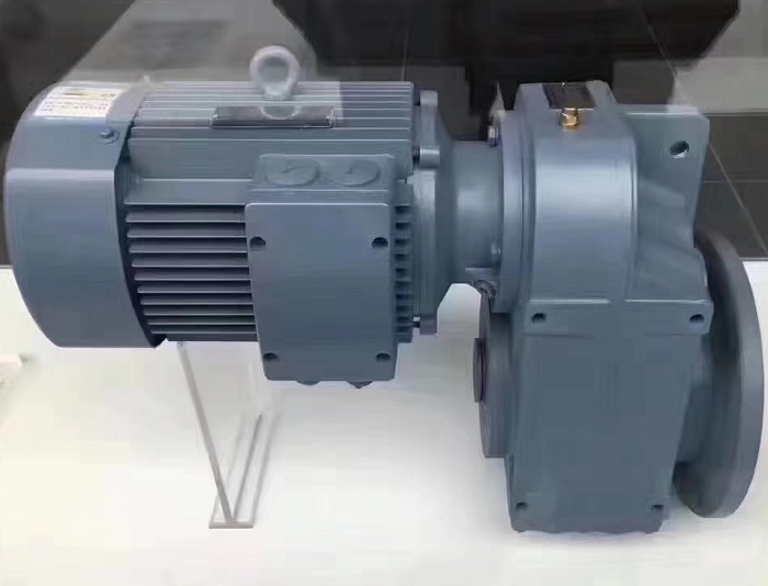 Geared motor Geared motor