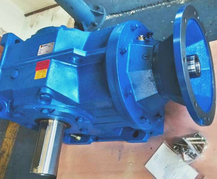 直角減速機配電機 直角減速機配電機