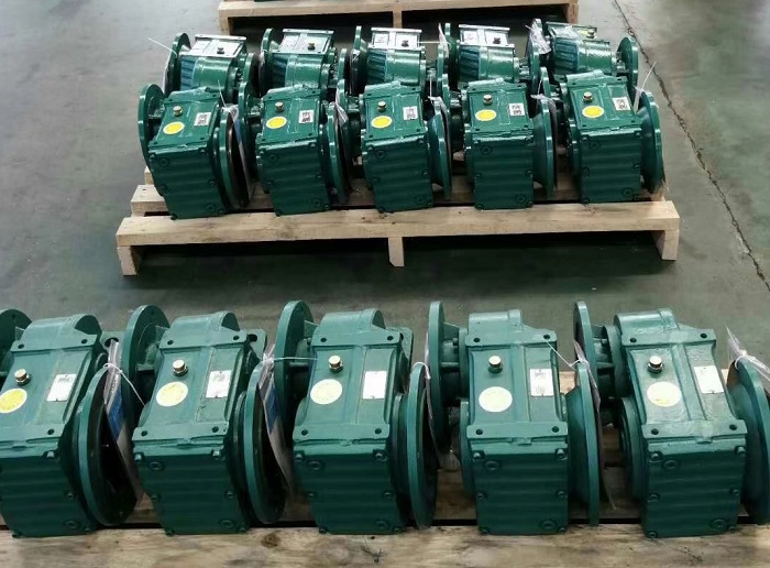 25轉輸出減速機 25轉輸出減速機