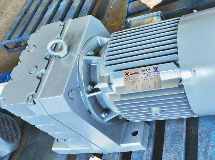 輸出2轉(zhuǎn)每分鐘電機(jī)減速機(jī) 輸出2轉(zhuǎn)每分鐘電機(jī)減速機(jī)