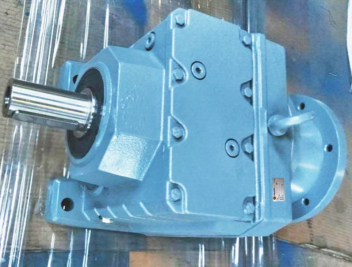 折彎?rùn)C(jī)減速機(jī) 折彎?rùn)C(jī)減速機(jī)