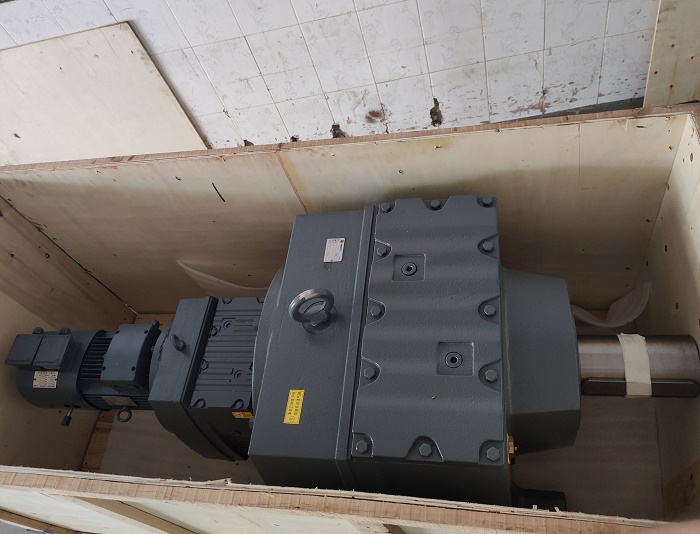 變頻調速電機小型減速機 變頻調速電機小型減速機