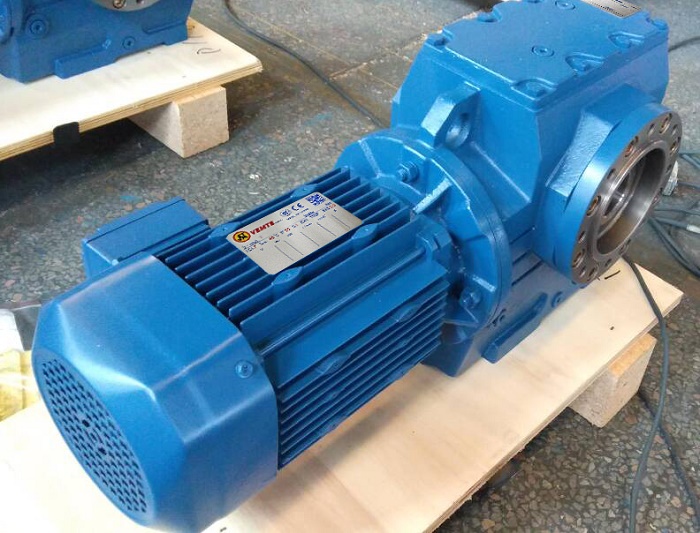 三相異步變頻電機(jī)匹配齒輪箱 三相異步變頻電機(jī)匹配齒輪箱